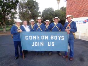 Coo-ee marchers at Dubbo Anzac Regional Sleep Out parade 24/4/2015 – (from left) Stephen Thompson, Geoff Kiehne (support), Bruce Tyler, Eric McCutcheon, Don Kenaugh, Stuart Moore, and Brian Bywater (Photograph: H. Thompson 24/4/2015)